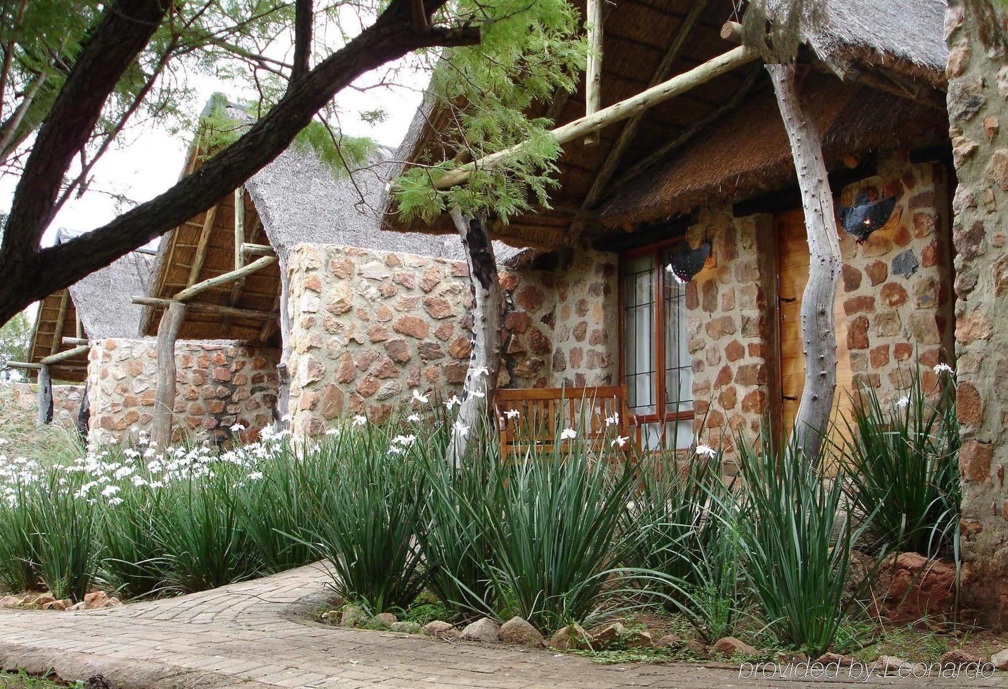 Phokeng Kedar Heritage Lodge, Conference Centre & Spa מראה חיצוני תמונה